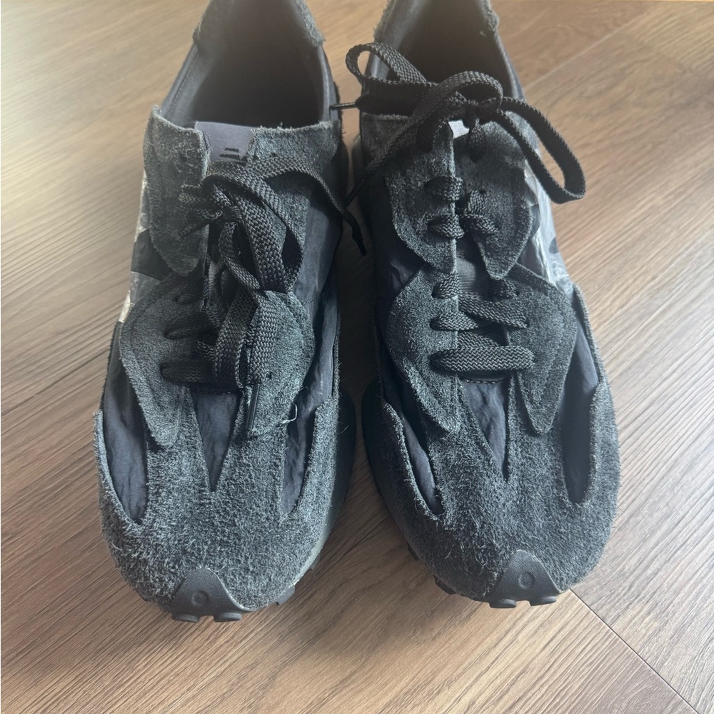 New Balance 327 Black Suede Sneakers Sz 15